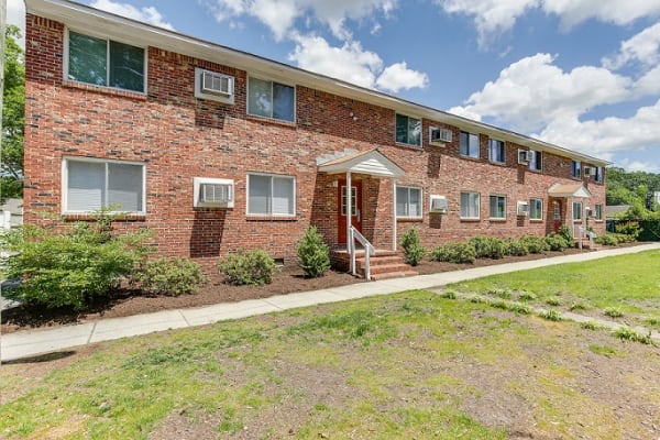 Kennebeck Apartments property